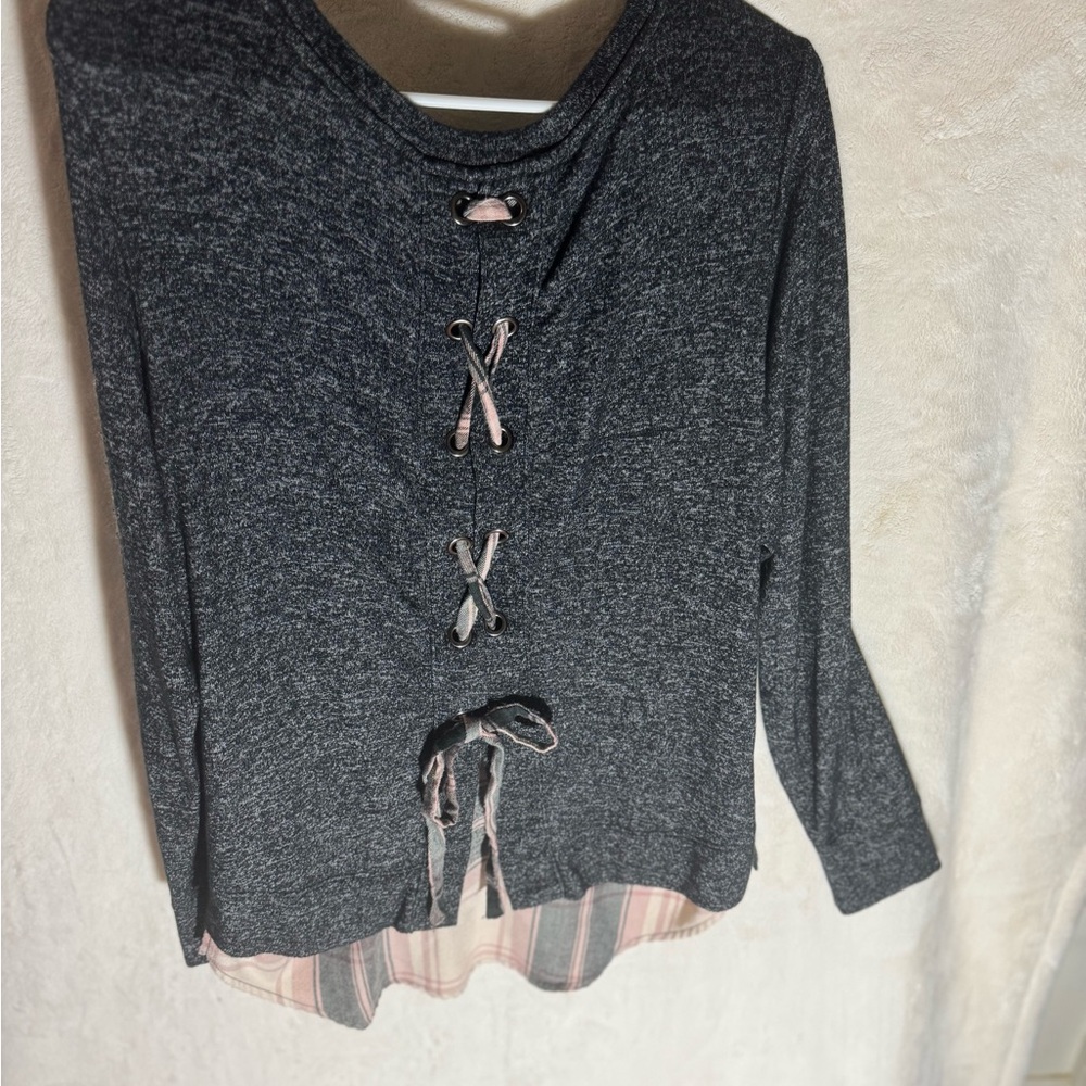 Maurices Mixed Media Plaid
Lace-Up Back Pullover
Sweater - Large